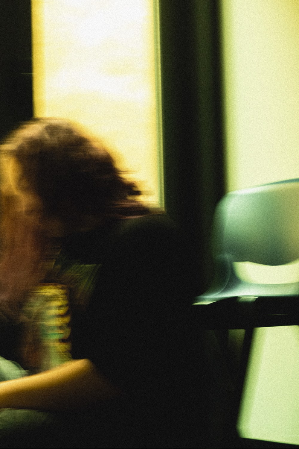 i-felt-in-a-chair-04