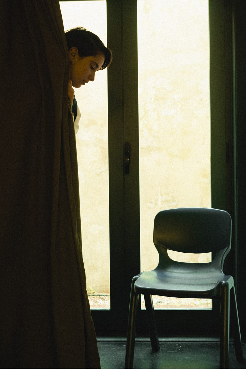 i-felt-in-a-chair-05