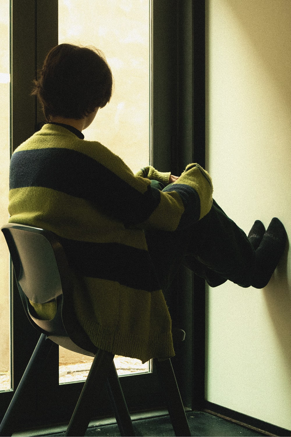 i-felt-in-a-chair-09\